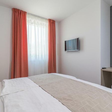 Luxury Apartments Magali 1 Ρόβινι Εξωτερικό φωτογραφία